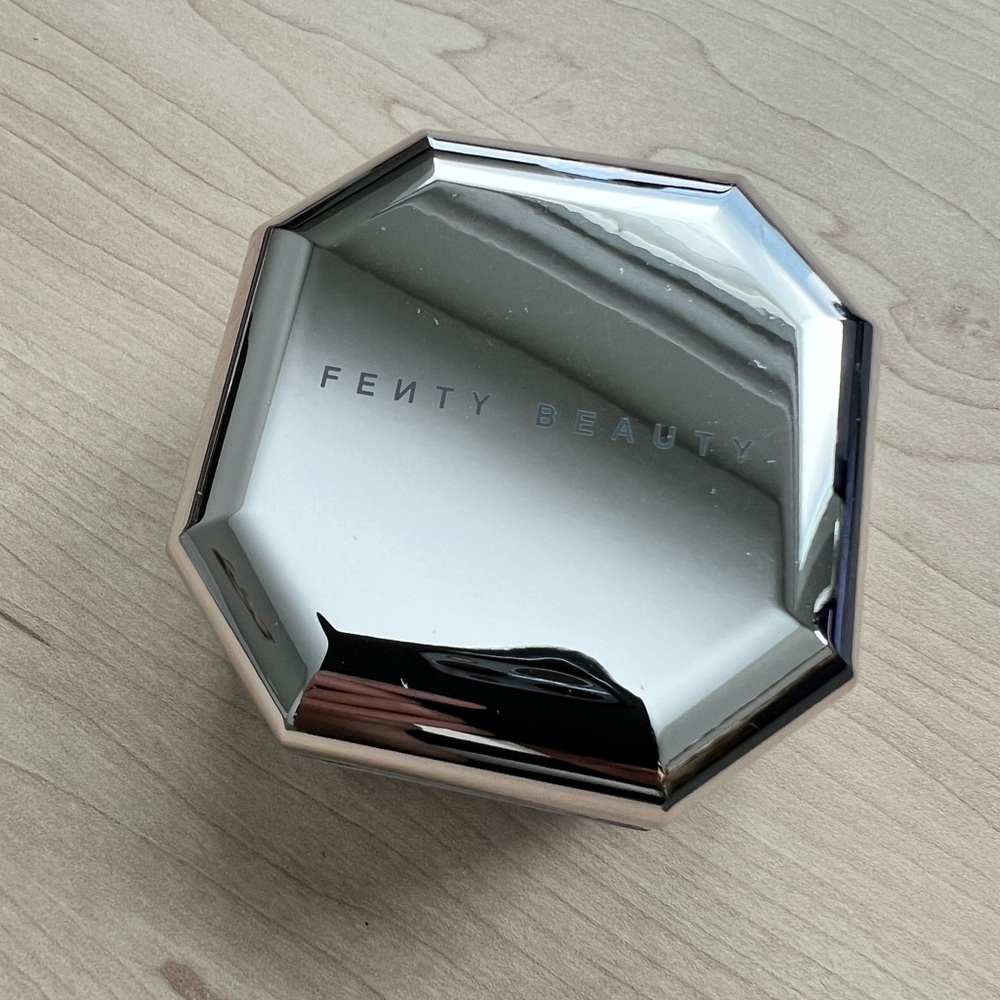 Fenty Beauty by Rihanna Pro Filt'r Instant Retouch Setting Powder - Butter